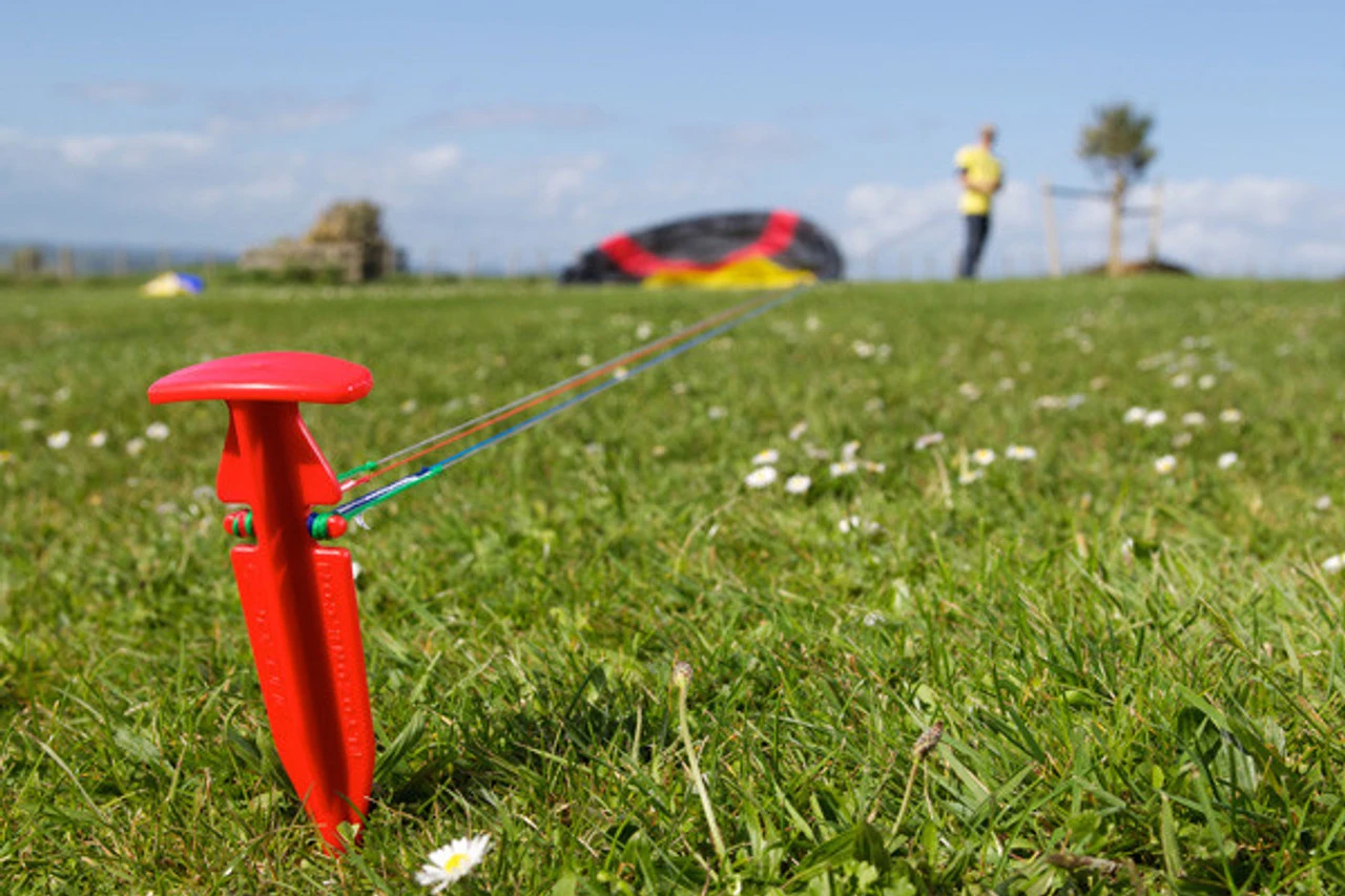 Ozone Ground Stake With Storage Pouch - Image 4